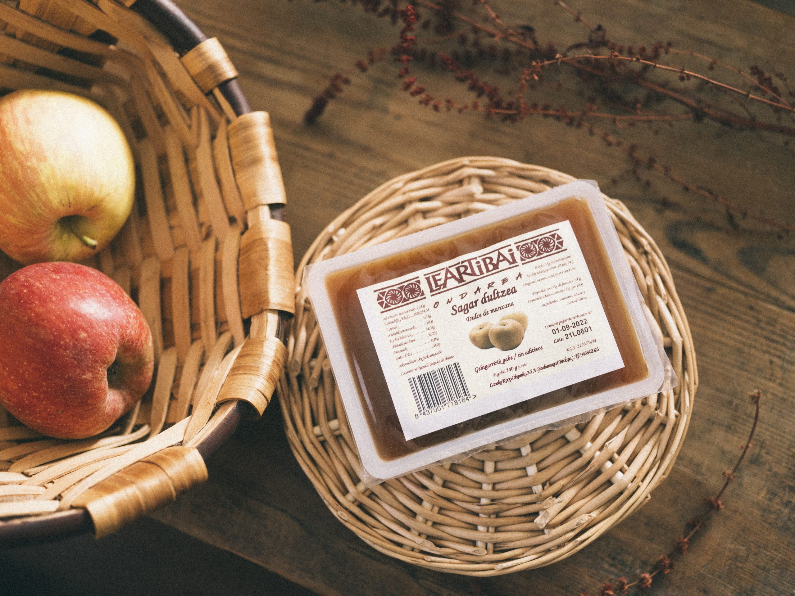 BARQUETA 340 GR DULCE DE MANZANA “LEARTIBAI” LANEKO