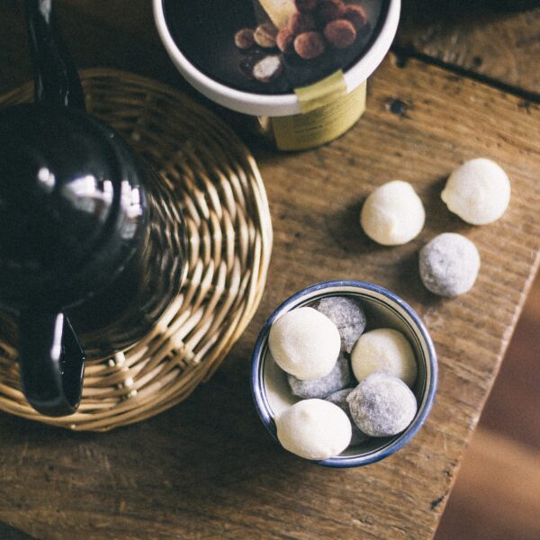 TRUFAS VARIADAS INTXAURSALTSA Y QUESO 125GR